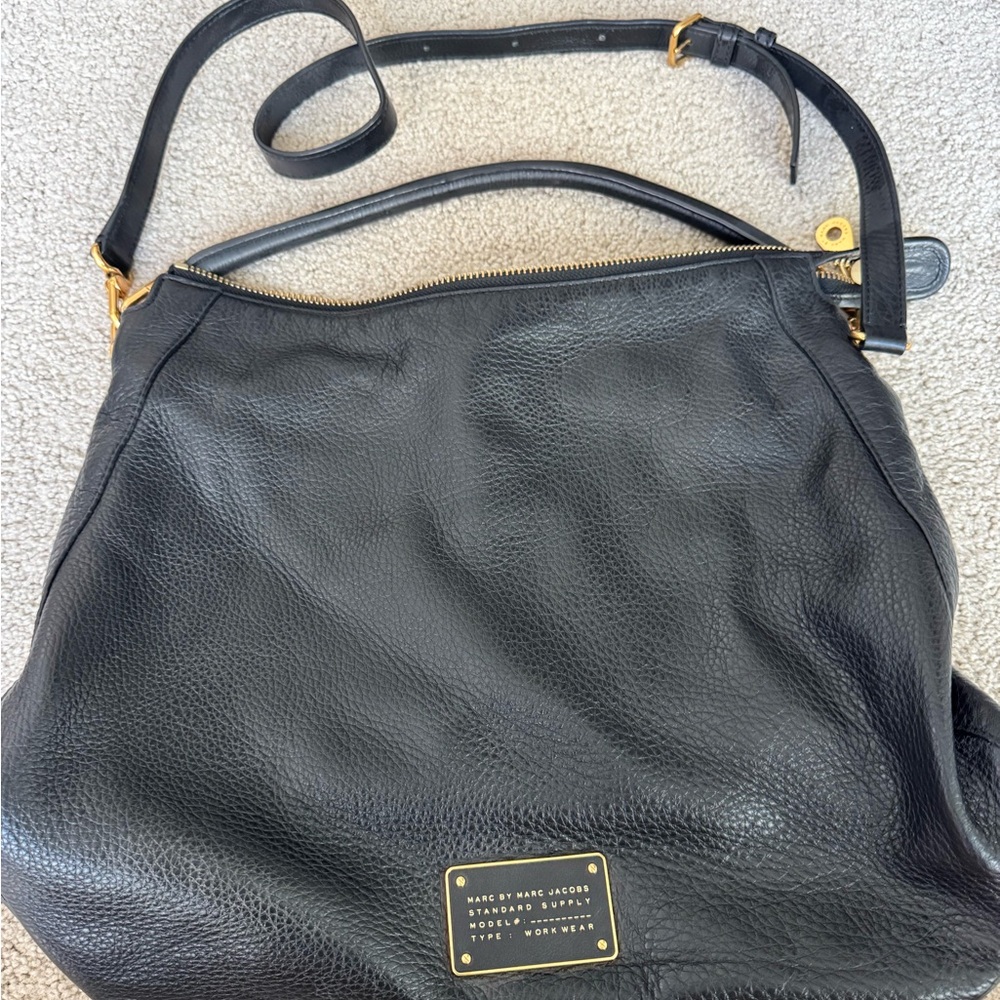 Marc Jacobs Black Pebbled Leather Shoulder Bag